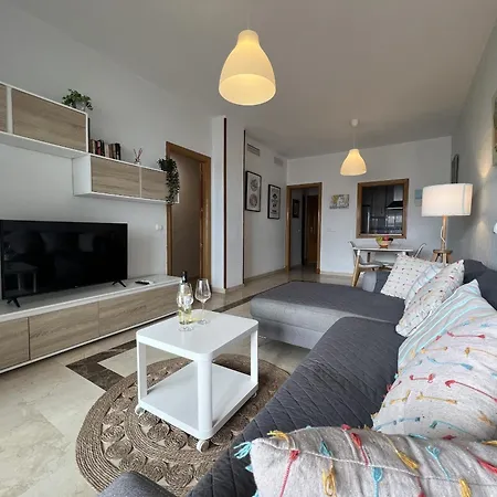 Marina Milenium By Homing Apartment